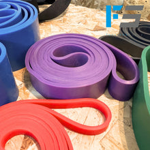 Cargar imagen en el visor de la galería, Liga morada pull ups 35-55 kg